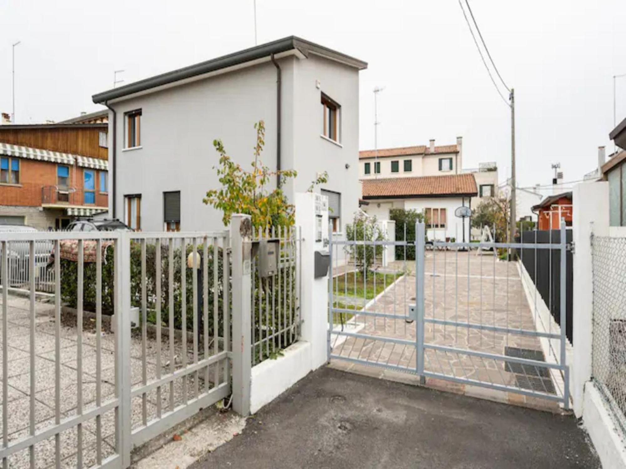 Apartmán Casa Di Chiara Vicino Venezia E Aeroporto Vce Campalto Exteriér fotografie